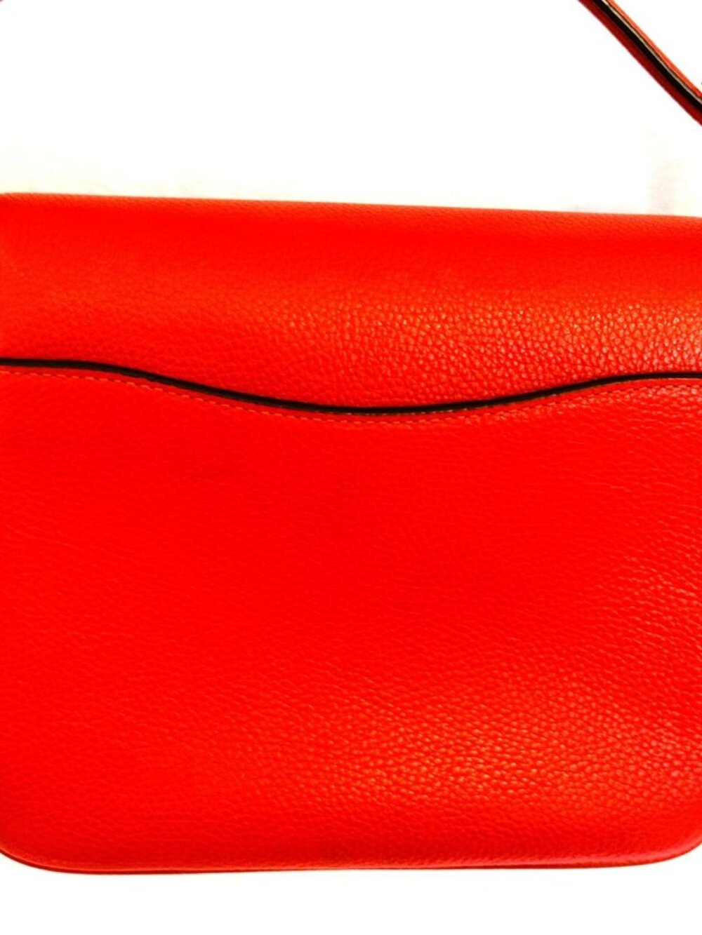Coach "Cassie" 19 Red pebbled Bag with detachable handles & Strap. - Picture 12 of 13